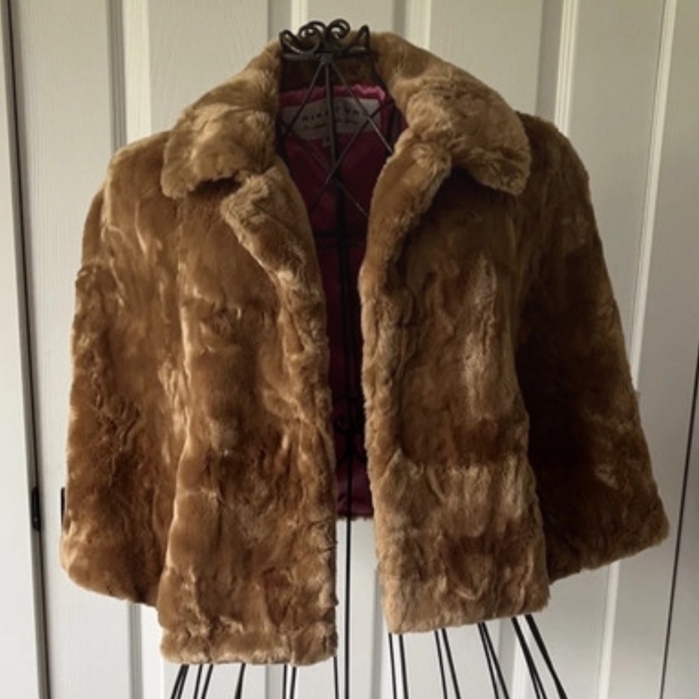 Trina Turk Faux Fur crop Cape
